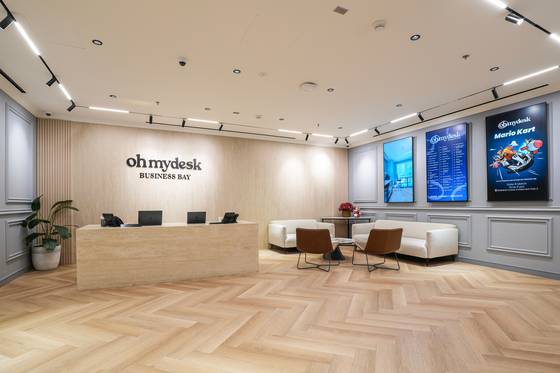 Oh My Desk Business Bay — workspace
